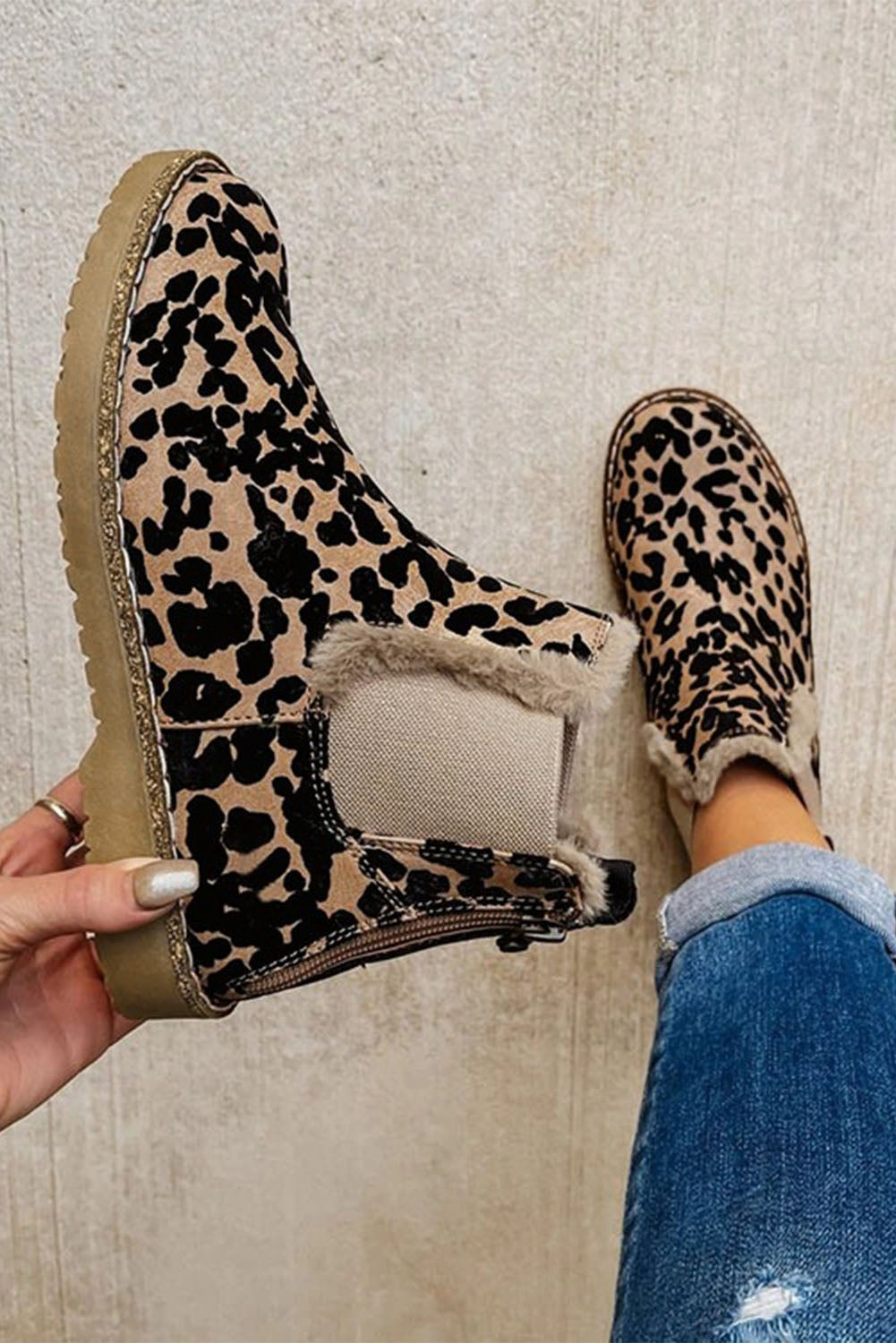 Leopard Zip Up Fleece Lining Chelsea Boots